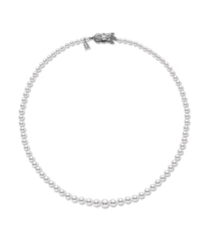 Akoya Cultured Pearl Graduated Necklace 18inch in 18K White Gold